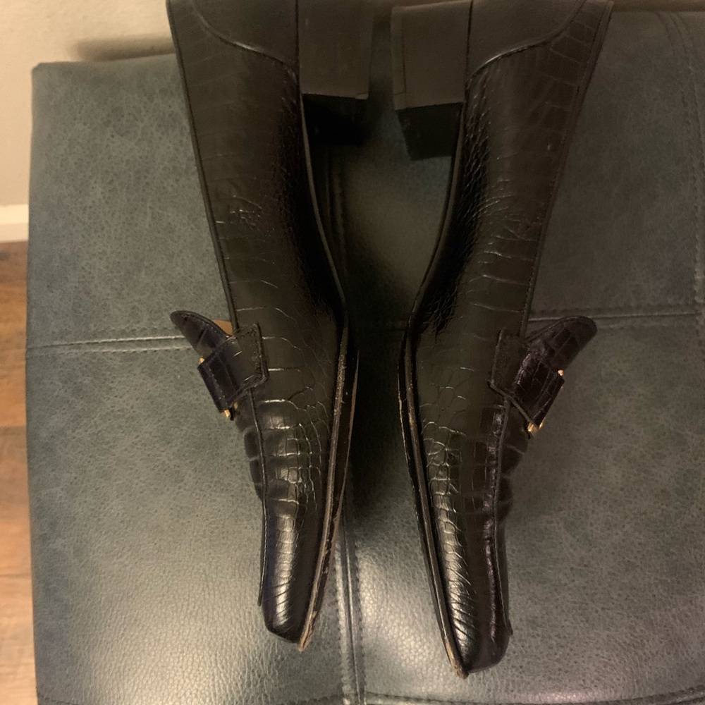 Ferragamo Black Croc Embossed Loafers with Gold Buckle - Picture 6 of 9